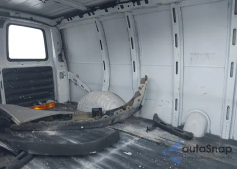 2017 GMC Savana 2500 Work Van z USA, uszkodzony, nr VIN 1GTW7AFF3H1911601